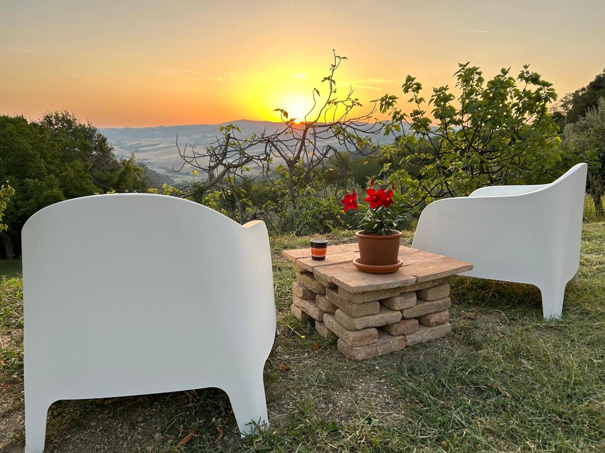 Casa Di Coraggio Villa Volterra Luaran gambar