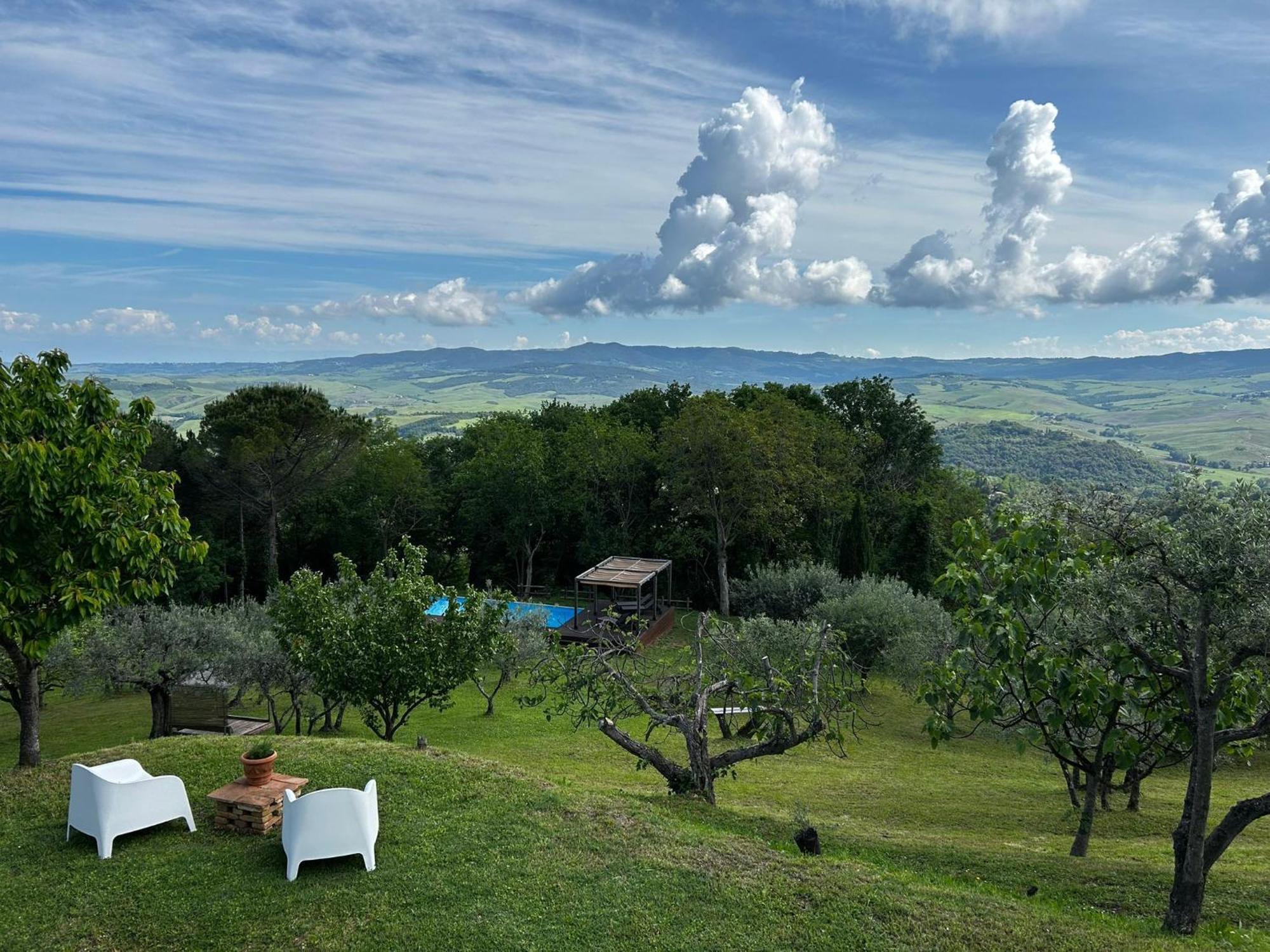 Casa Di Coraggio Villa Volterra Luaran gambar